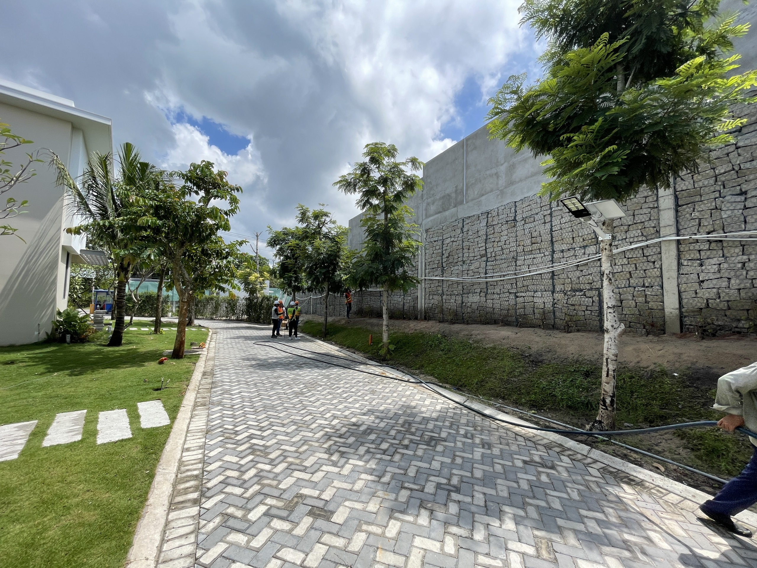 Tường chắn Dự án Khu nghỉ dưỡng & Căn hộ Hyatt Regency Hồ Tràm image